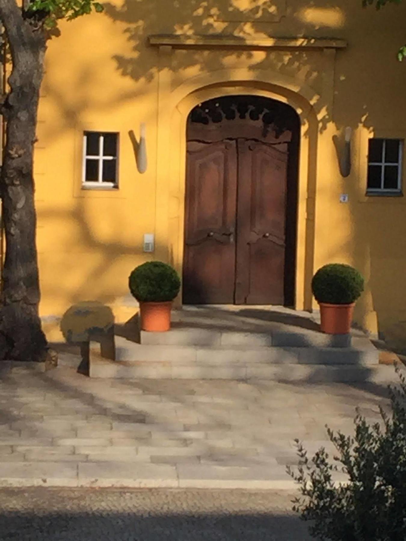 Hotel Vierseithof Luckenwalde Exterior foto